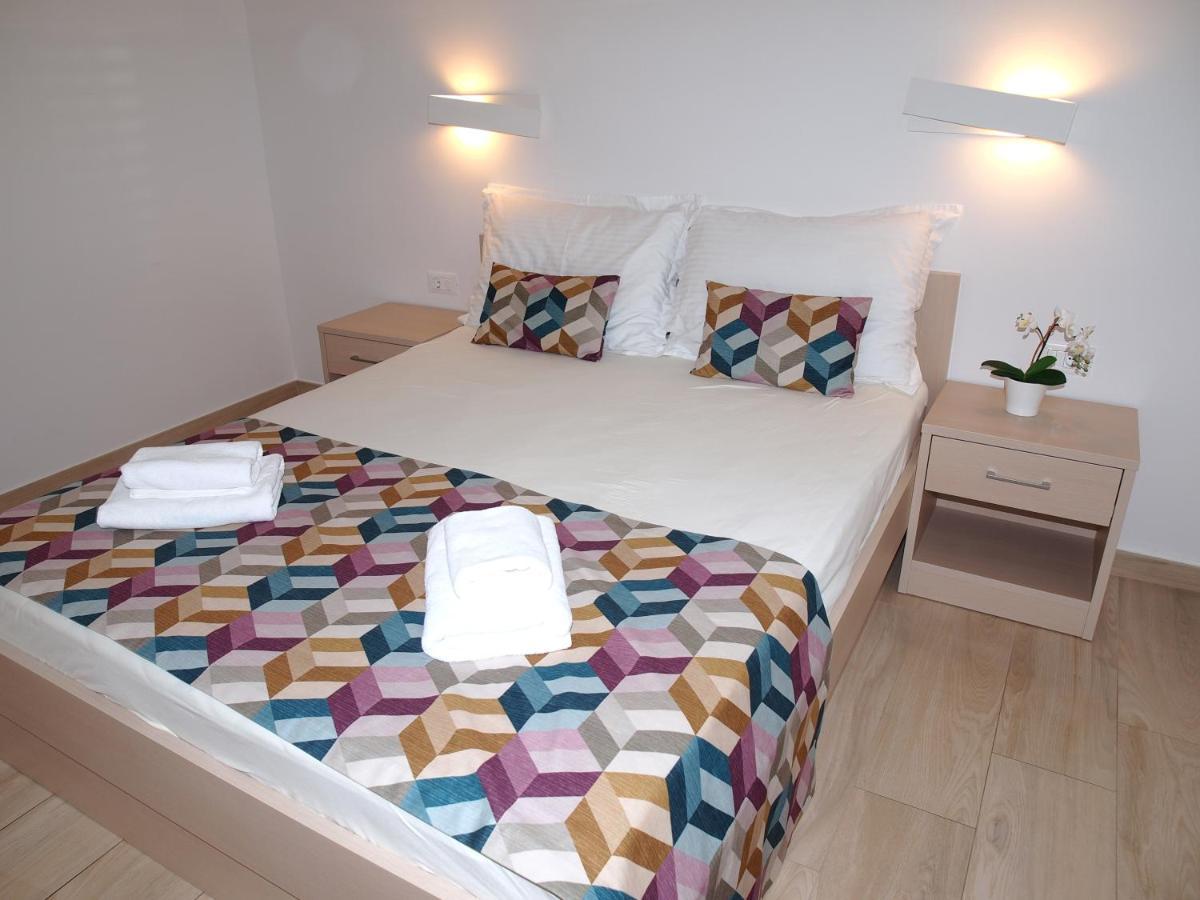 Apartment Apartments Beach Makarska