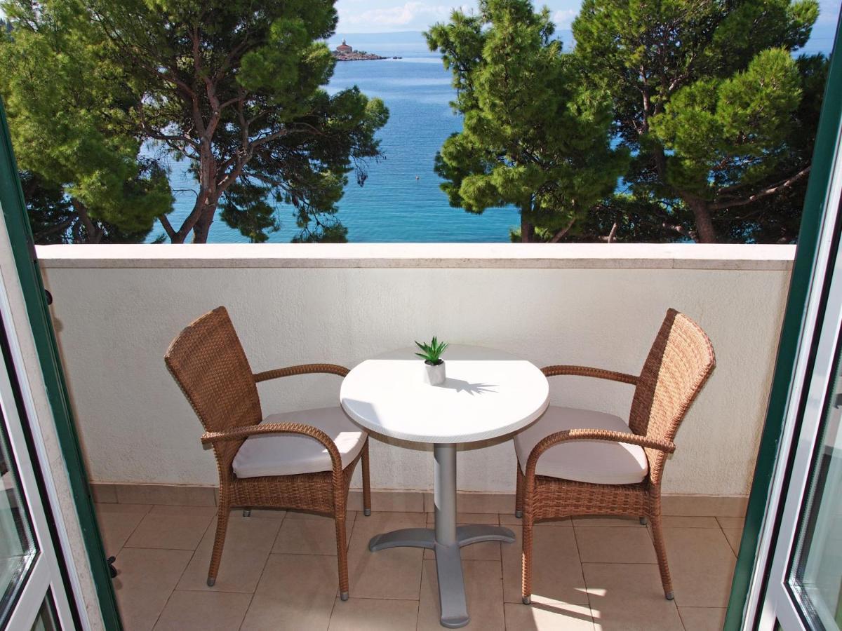 Apartments Beach * Makarska