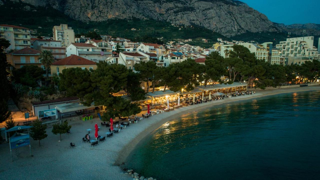Apartments Beach * Makarska